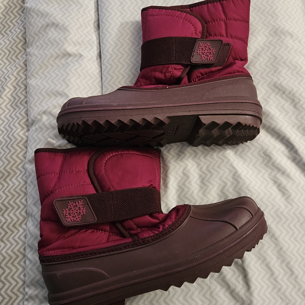 The Children's Place Kids Snow Boots - Red and Brown